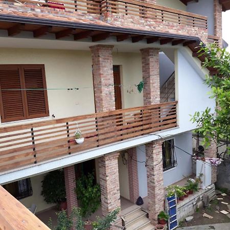 Sara'S Villa Shkoder Exterior photo