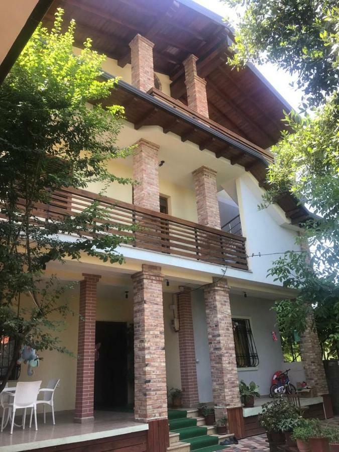Sara'S Villa Shkoder Exterior photo