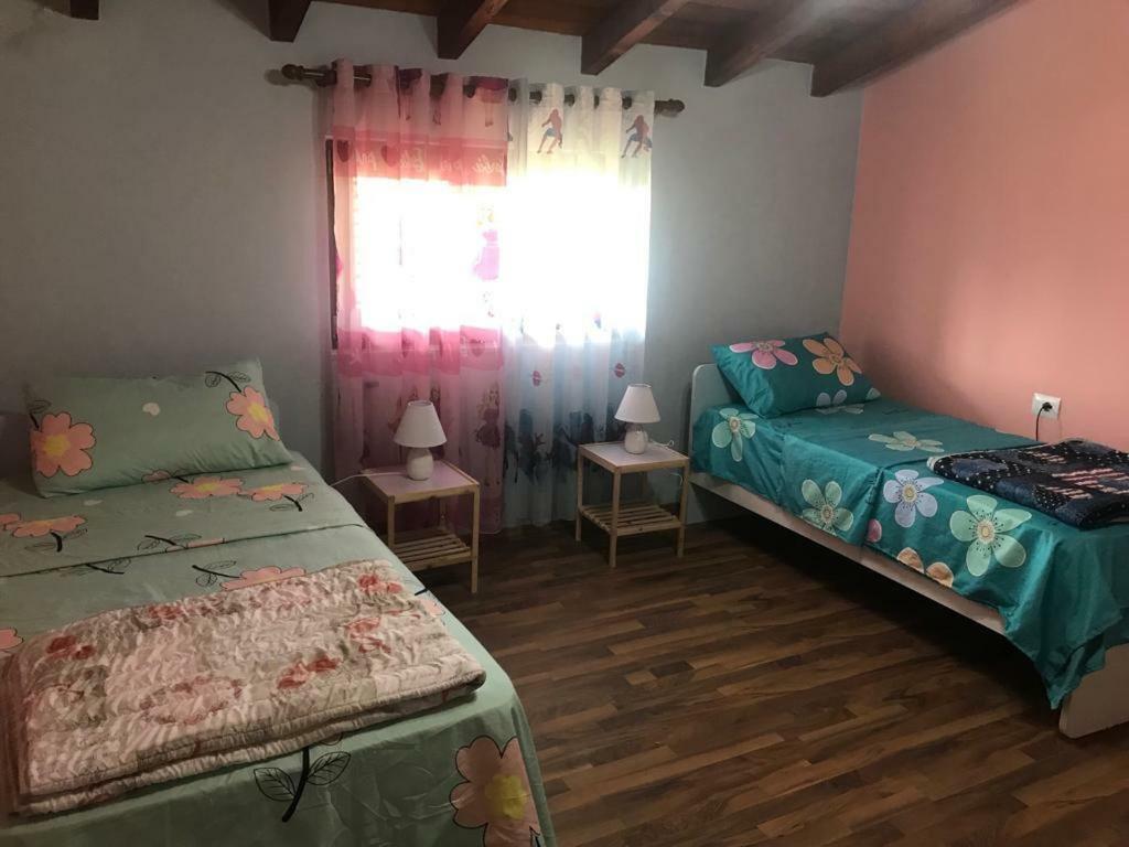 Sara'S Villa Shkoder Exterior photo